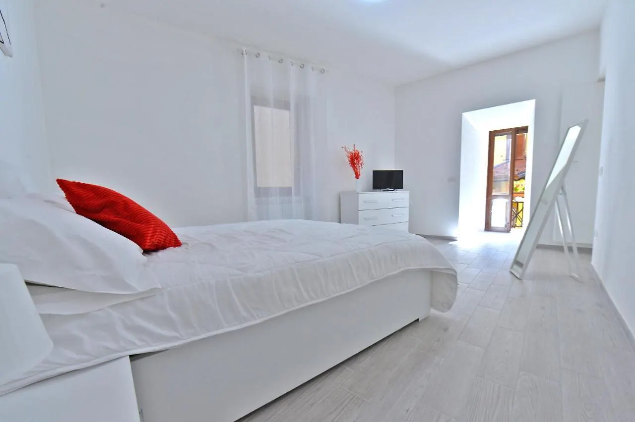 Villa Casa Carma Porto Ceresio 0*,